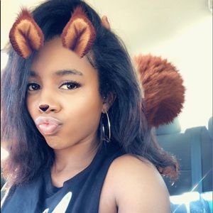 Meet your Posher, Cebrina